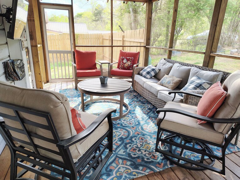 Steele Magnolia -Newly Renovated Charming Cottage - Alabama