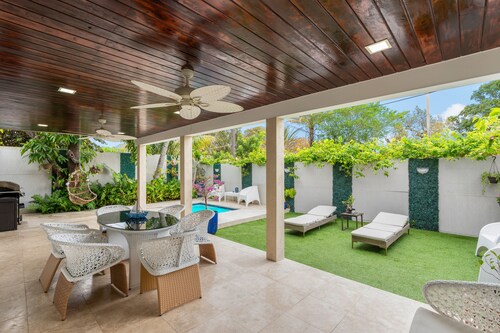 D’ Mauchi House/Coral Gables/Pool/Beaches 20min