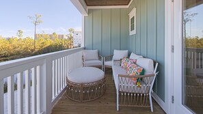 Property grounds - Orange Beach home with large pool, EV Charger, bikes included, plus Mini Golf nearby (Orange Beach)