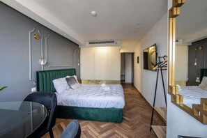 Design-Studio, Stadtblick | Kostenloses WLAN