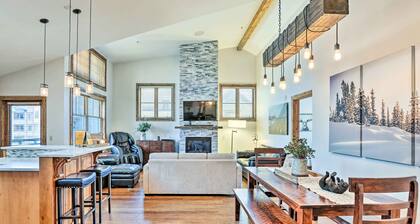 Winter Park Condo w/ Mountain Views + Hot Tub