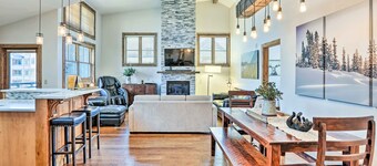 Winter Park Condo w/ Mountain Views + Hot Tub