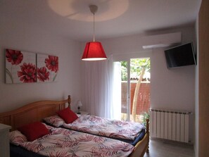 4 chambres, fer et planche Ă repasser, lit parapluie, Wi-Fi gratuit