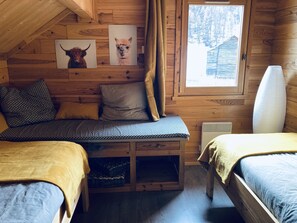 4 bedrooms, free WiFi, wheelchair access