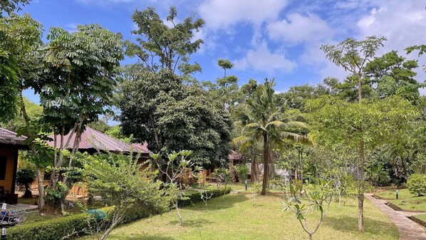 Property grounds - Family room for 4 persons (+ toddlers) (Krabi)