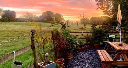 18th Century Cosy Cottage Near Stratford Upon Avon