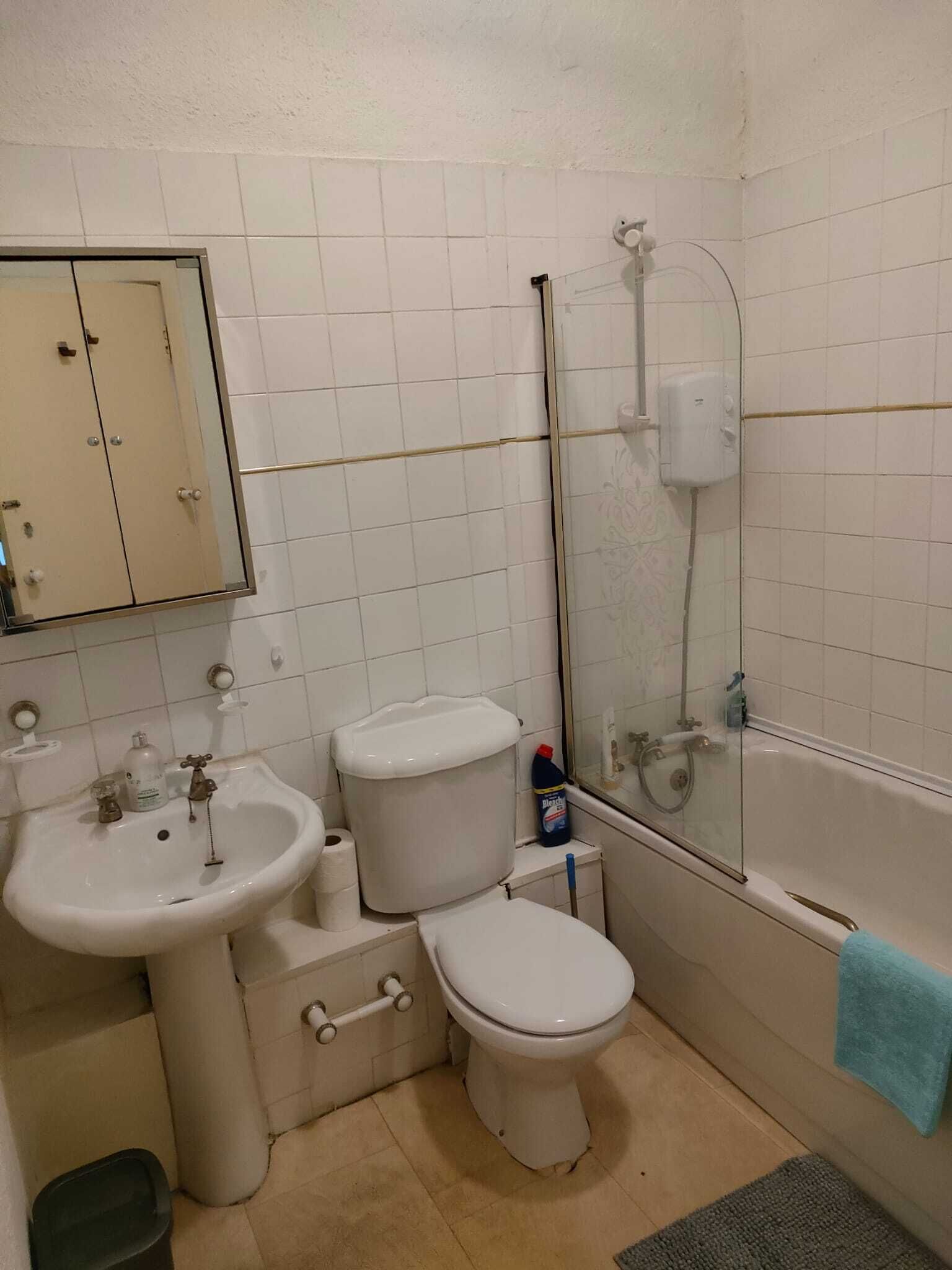 Apartment, Multiple Beds | Bathroom