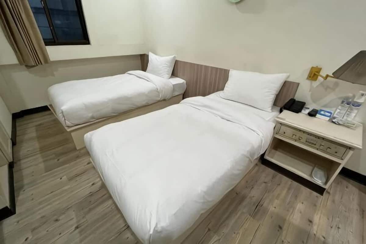 Down comforters, free WiFi