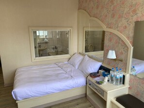 Down comforters, free WiFi - Daydaymeworld (Beigang)