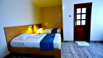 Deluxe-værelse med 2 enkeltsenge | Egyptiske bomuldslagner, premium-sengetøj