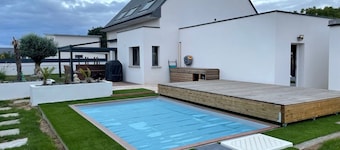 Magnificent contemporary house, quiet, close to everything - 8 people
