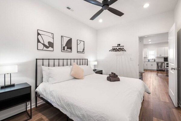 1 makuuhuone, silitysrauta/-lauta, ilmainen Wi-Fi, vuodevaatteet