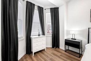 1 Schlafzimmer, Bügeleisen/Bügelbrett, kostenloses WLAN, Bettwäsche
