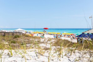 On the beach - "Romancing the Beach" Sandestin, Gulf Front, Golf Cart, Pool, Westwinds (Miramar Beach)