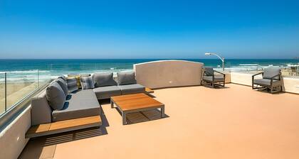 Newly Renovated Oceanfront 8BD/2 Houses w/ AC, Hot Tub, Firepit, & Huge Rooftop Deck!