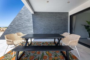 Outdoor dining - Blue Bay | The Reef | Terrace (Sint Michiel)