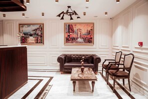 Tägliches inbegriffenes Frühstücksbuffet