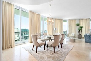 Condo, 3 Bedrooms | Dining - Bella Luna 1201 (Orange Beach)