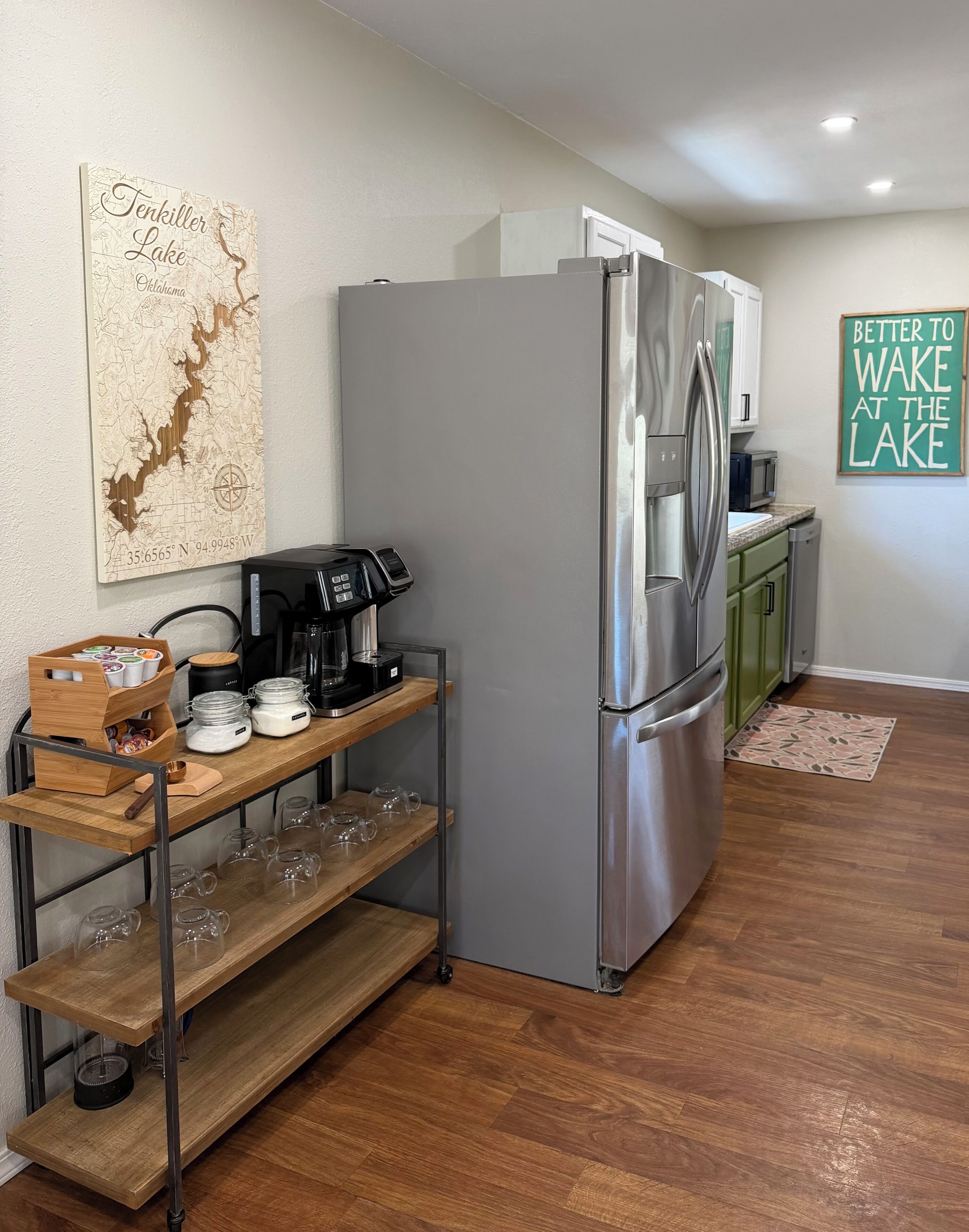 雪櫃、微波爐、焗爐、爐具