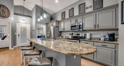 4BR/3BA Old Kinderhook Family Gathering and Golfing Getaway!!!