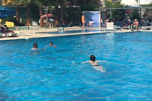 Coralis Sun Quin Beach