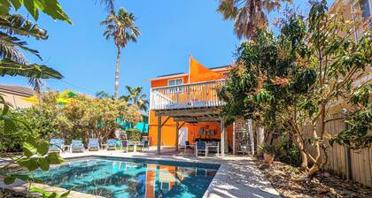 Sunny South Padre Home - Steps to the Beach!