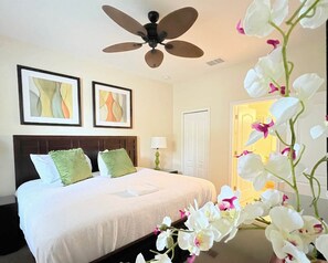 8 camere, ferro/asse da stiro, culla da viaggio, Wi-Fi