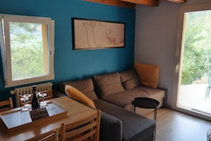 Appartement | Salle de séjour | Téléviseur