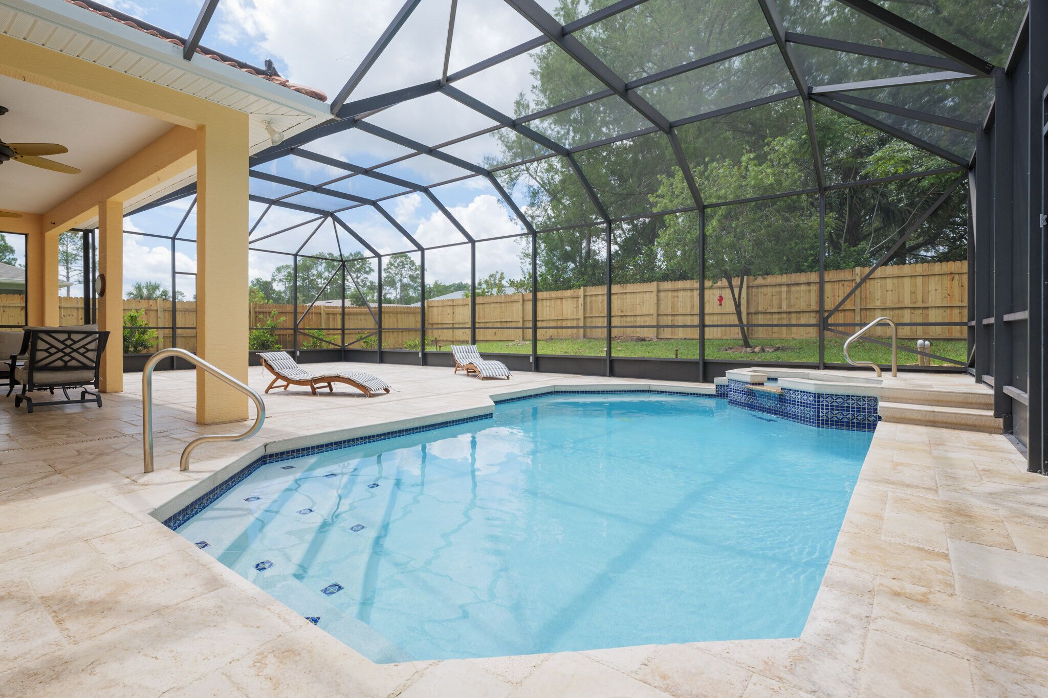 Luxury Palm | Pet Friendly, Private Pool!