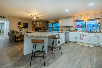 Sierra Velo -East Tucson Charmer w Pool & Fire Pit