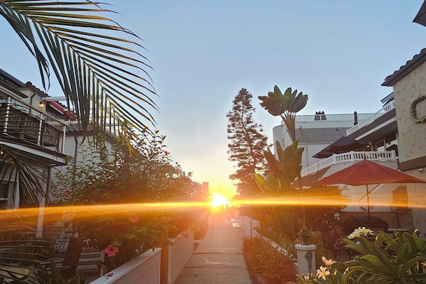 You only need to walk for 30 seconds to enjoy the beach sunset!