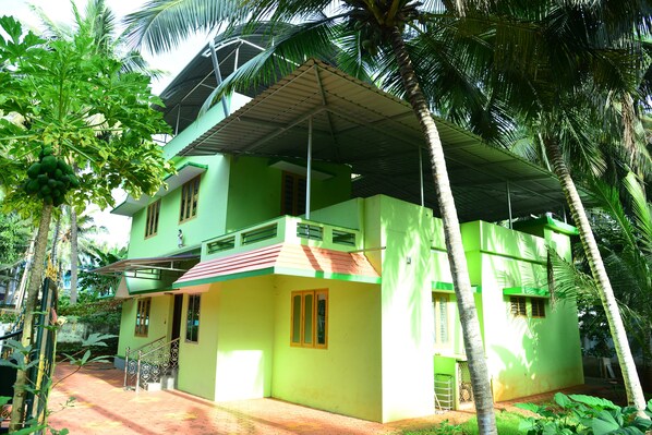 Exterior - Spacious Bungalow - 5 Bedroom in Kanyakumari (Kanyakumari)