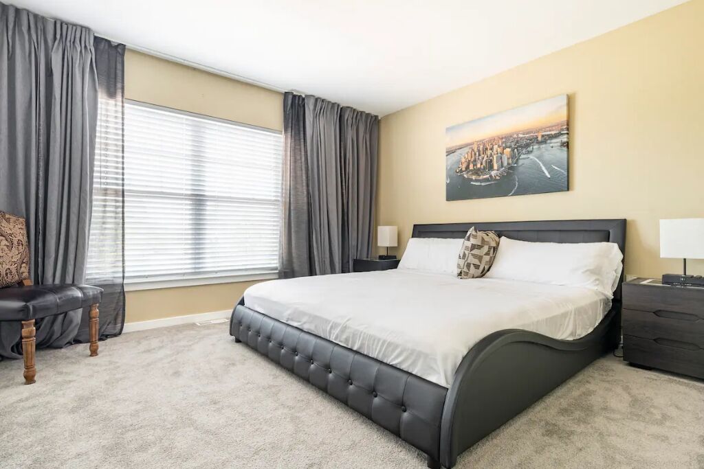 3 bedrooms, iron/ironing board, free WiFi, bed sheets