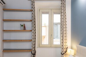 1 bedroom, iron/ironing board, internet, bed sheets - Apartment in Via di Ripetta, near Spanish Steps and Piazza del Popolo (Rome)