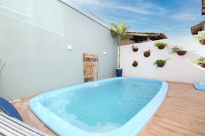 Alberca al aire libre