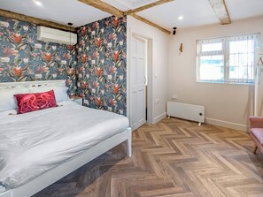 1 chambre, Wi-Fi gratuit, draps fournis