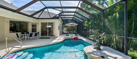 Piscine extérieure, piscine chauffée