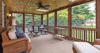 Close to US Naval Academy, downtown Annapolis, Maryland Live Casino, BWI Airport