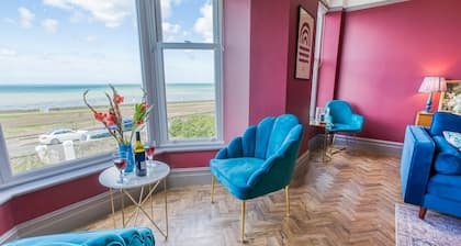 Claremont - a sea view that sleeps 8 guests in 4 bedrooms