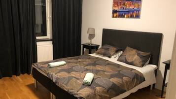 Apartment, 2 Twin Beds | 1 bedroom, free WiFi, bed sheets