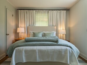 2 makuuhuonetta, vauvan matkasänky, Wi-Fi, vuodevaatteet