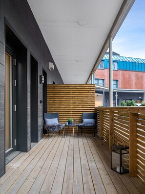Terrace/patio - Lovely Modern Apartment Centrally Located (Viken)