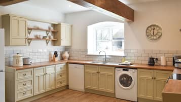 Dishwasher, highchair