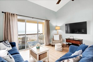 Smart TV, reproductor de DVD, libros y videoteca 