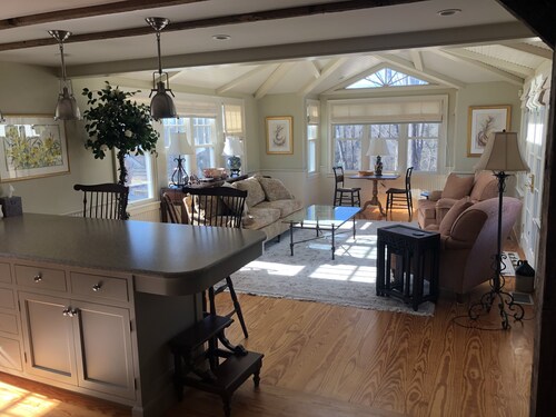 Charming 1870 cape cottage in Litchfield