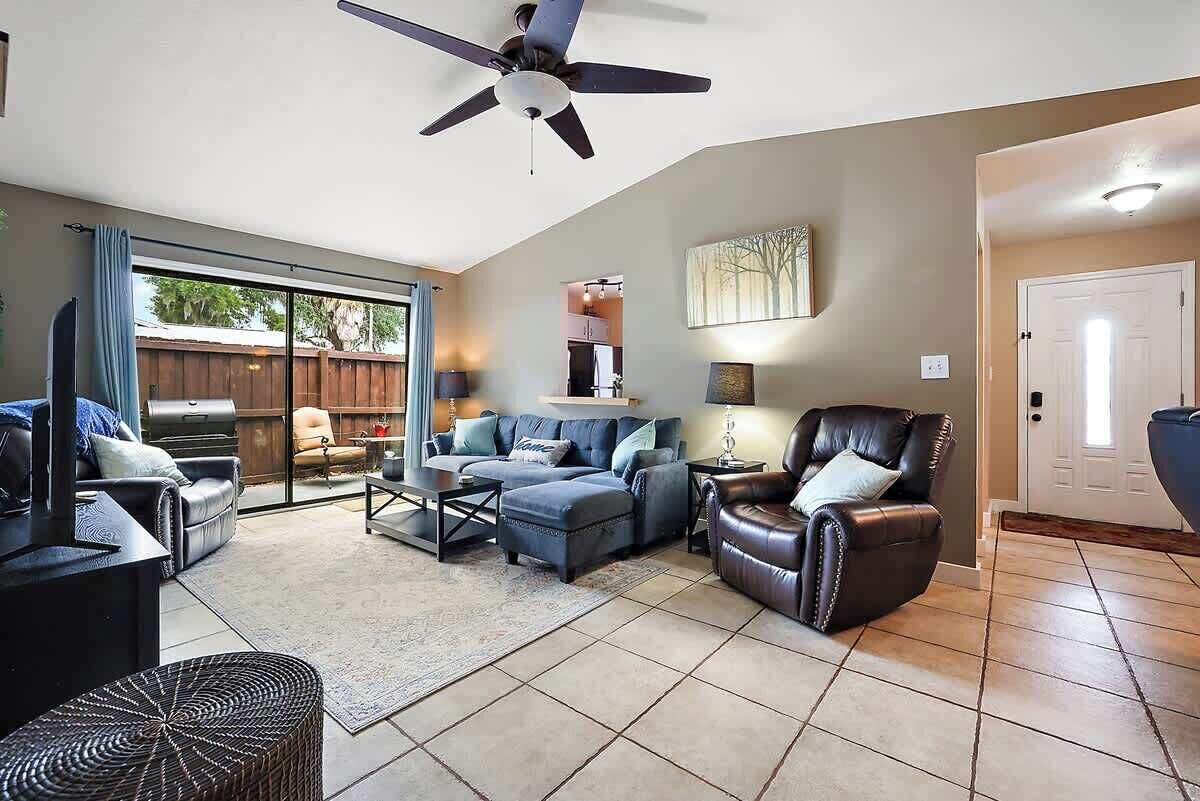 Téléviseur connecté, bureau