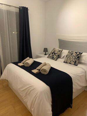 4 bedrooms, in-room safe, iron/ironing board, travel crib