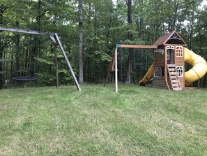 Children's area - Full Furnished Apartment, Quiet-Secluded-Close to Portland and Old Orchard Beach (Saco)