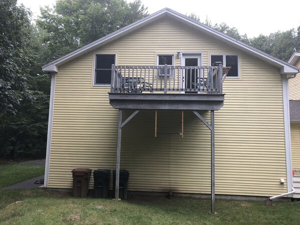 Exterior - Full Furnished Apartment, Quiet-Secluded-Close to Portland and Old Orchard Beach (Saco)