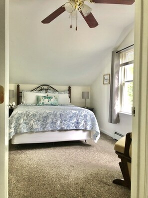 2 soverom, strykejern/-brett, wi-fi (inkludert) og sengetøy